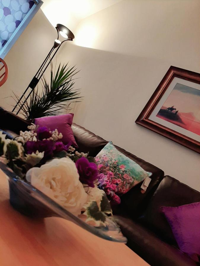 Main Street Apartment Carrick-on-Shannon Bagian luar foto